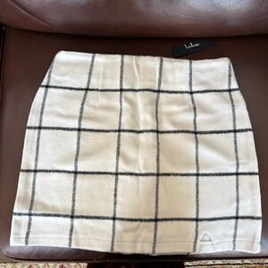 NWT Lulu's White and Black Plaid Mini Skirt